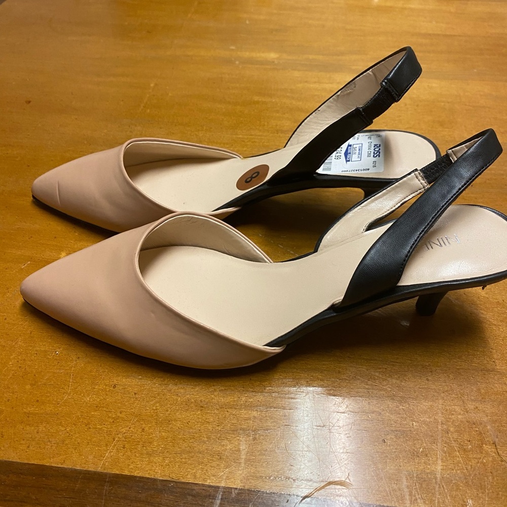 Nine West cream black heels sz8 new